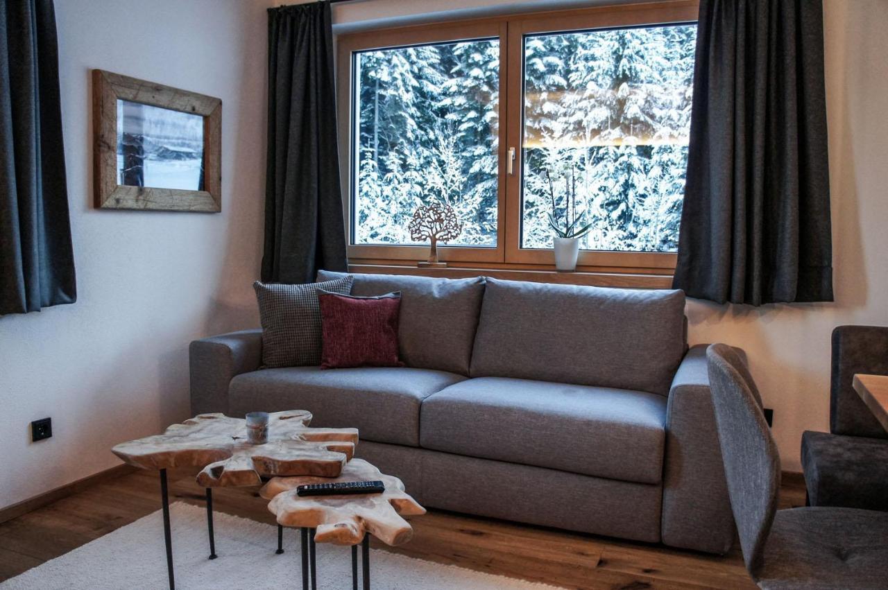 Zeitfrei Chalet Apartments Fieberbrunn Exterior foto